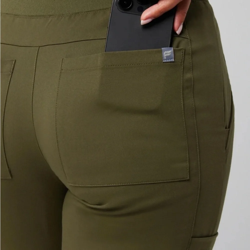 On-Call Scrub Jogger - Picture 3 of 7